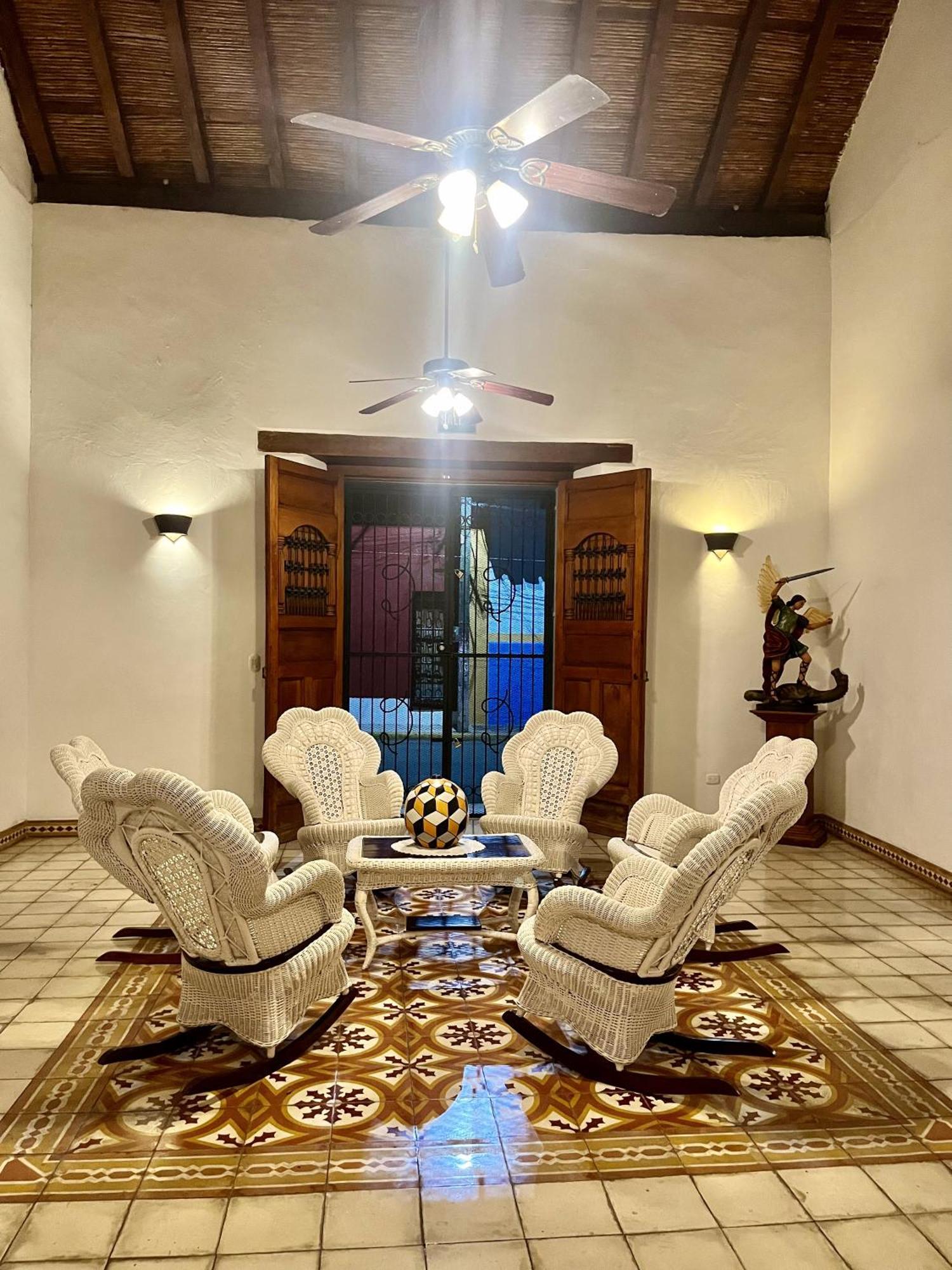 Hotel Boutique Adela Granada Buitenkant foto
