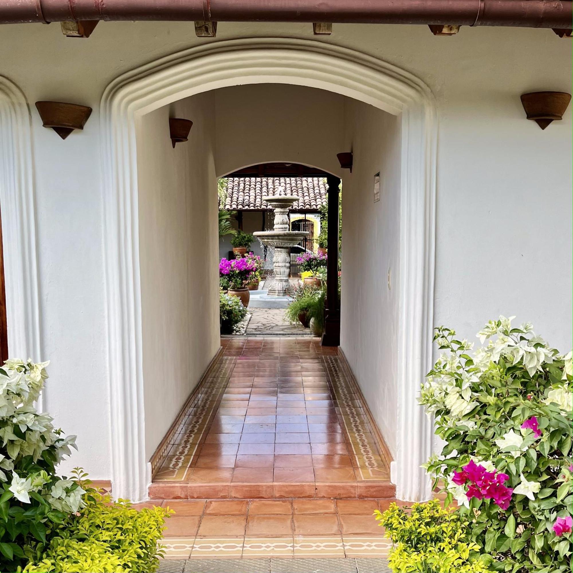 Hotel Boutique Adela Granada Buitenkant foto